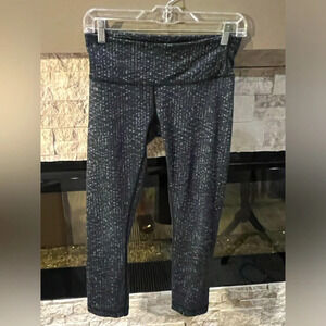 Lululemon capri leggings size 2